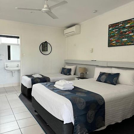 בונדברג Charm City Motel מראה חיצוני תמונה