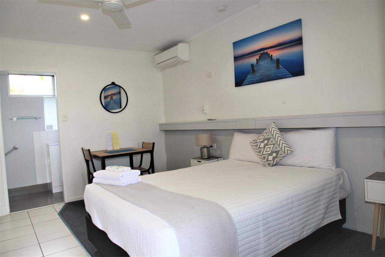 בונדברג Charm City Motel מראה חיצוני תמונה