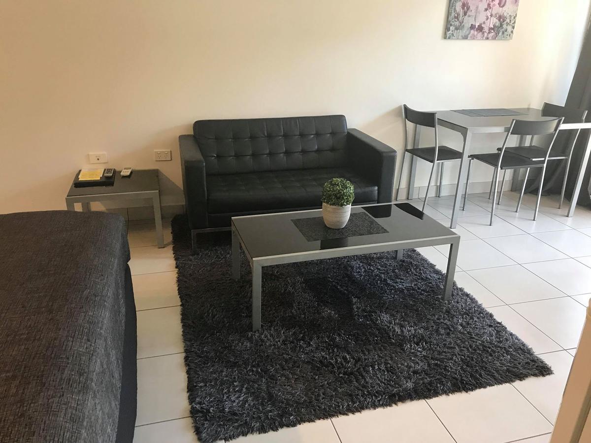 בונדברג Charm City Motel מראה חיצוני תמונה
